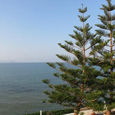 Frosso's Sea * Kokkini Hani